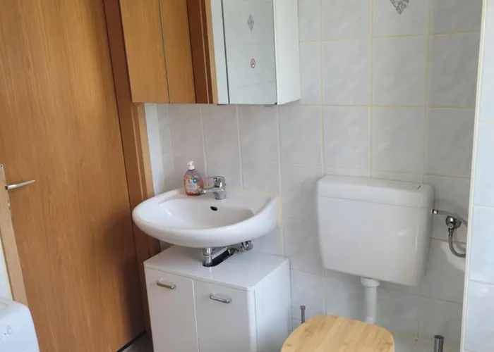 Monteurswohnung - Zentral - Kueche Lägenhet Rosswein